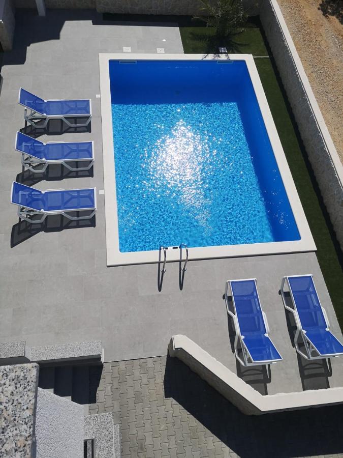 Villa Mateo Novalja Eksteriør billede